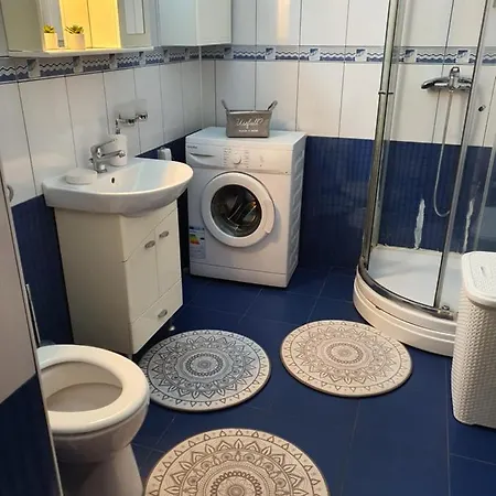 Just Like Home: Cozy Condo Near Iulius Mall Apartment Cluj-Napoca